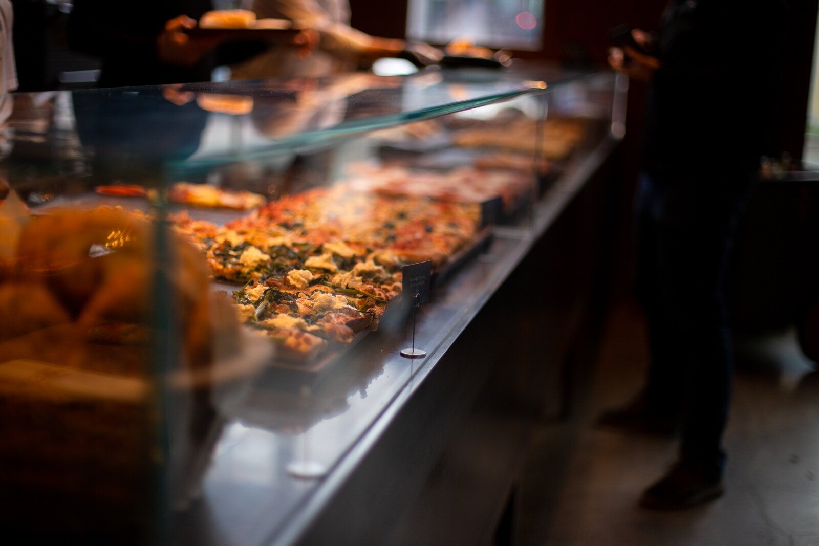 Pizza al taglio.jpg