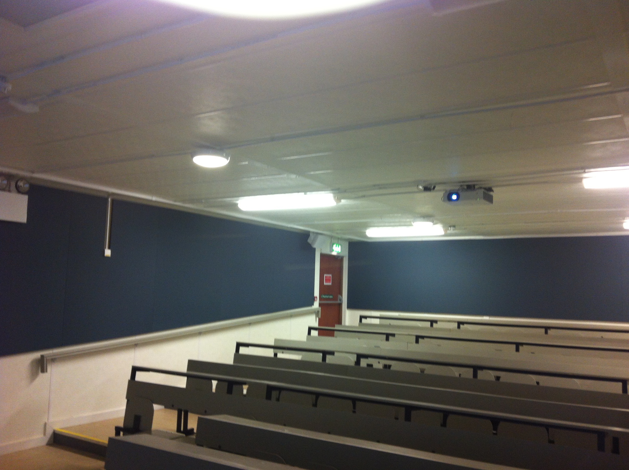 ucd-lecture-theatre-3.jpg
