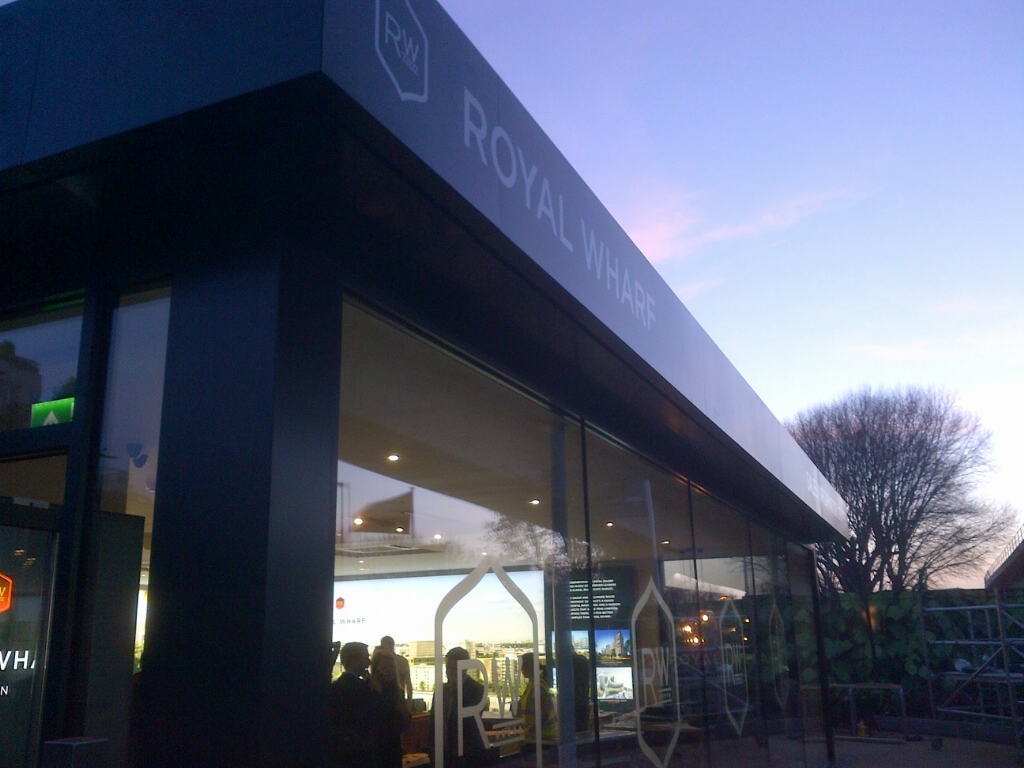 royal-wharf-3.jpg