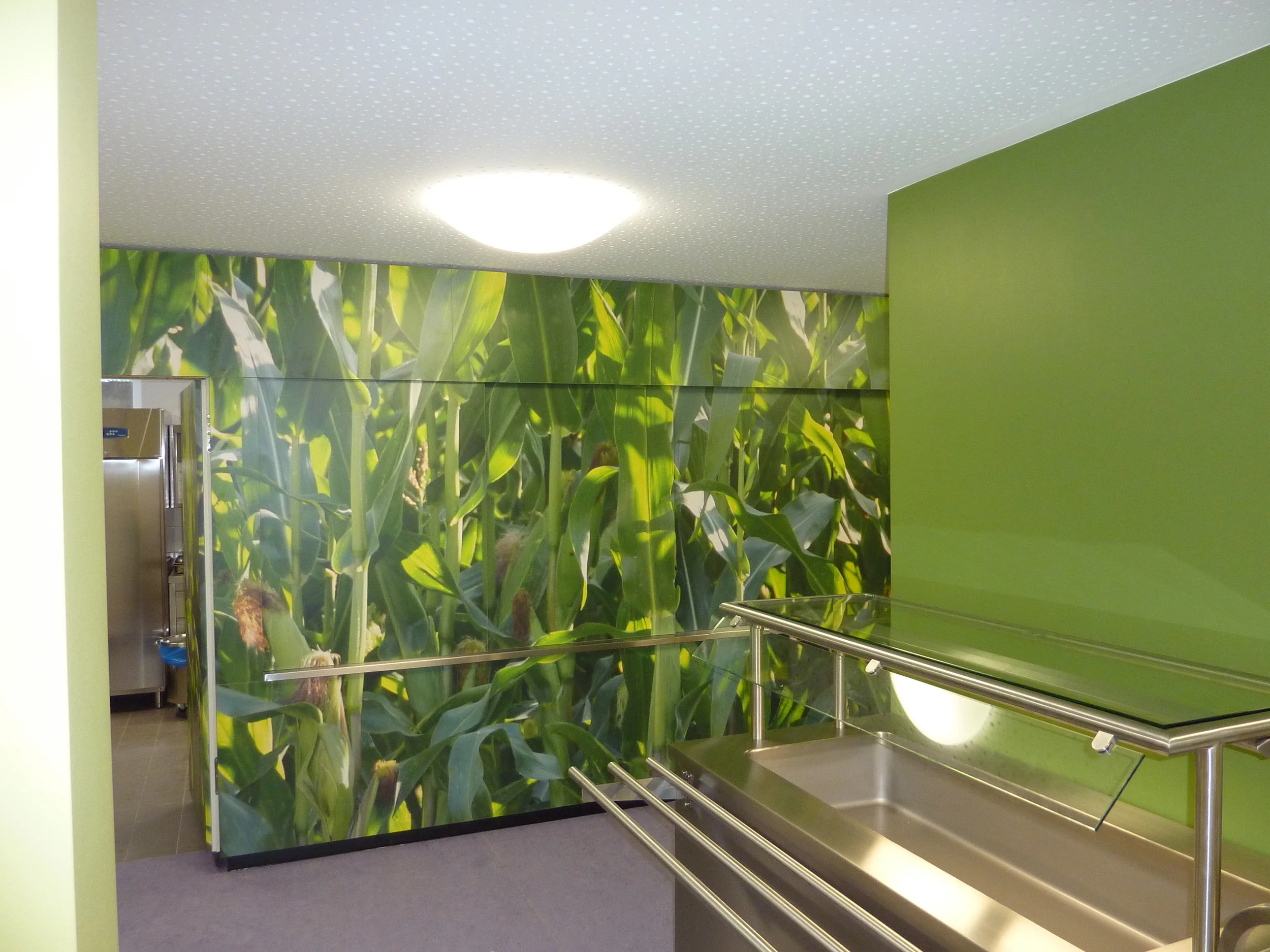 Essensausgabe in der Schule