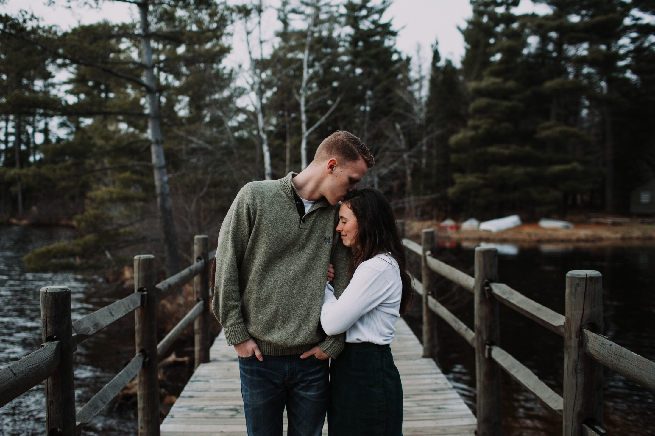 forest-rustic-engagement-wisconsin-b&n-22.jpg