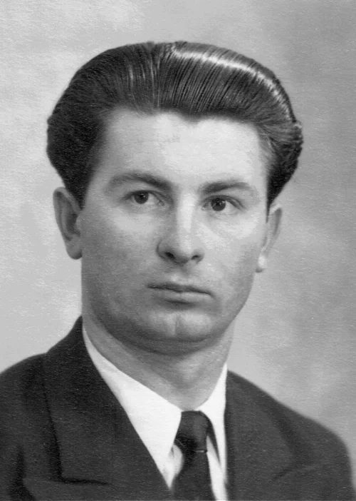Wolodymyr Papuca as a young man
