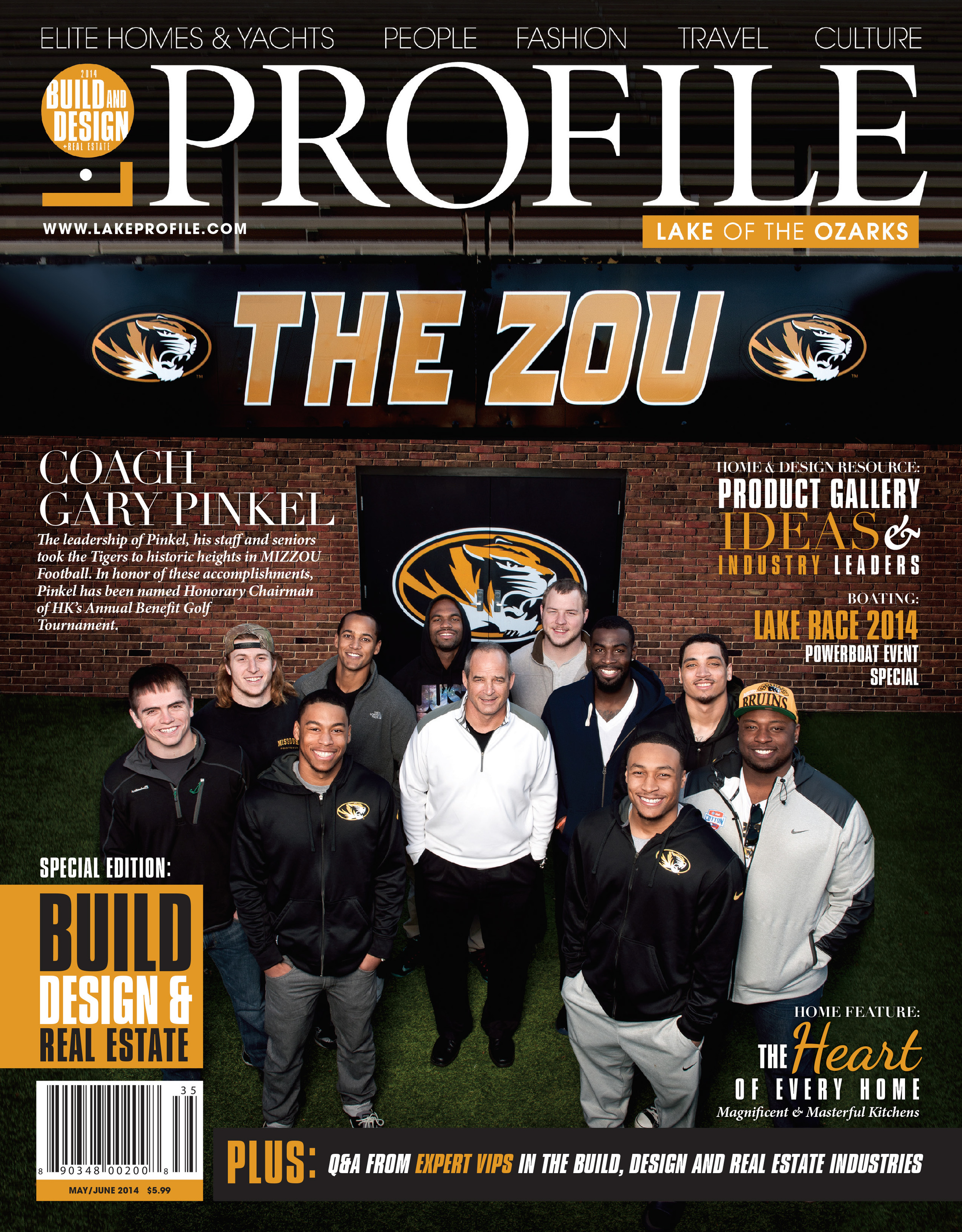 Coach Gary Pinkel with his 2014 Senior Lineup | College Sports