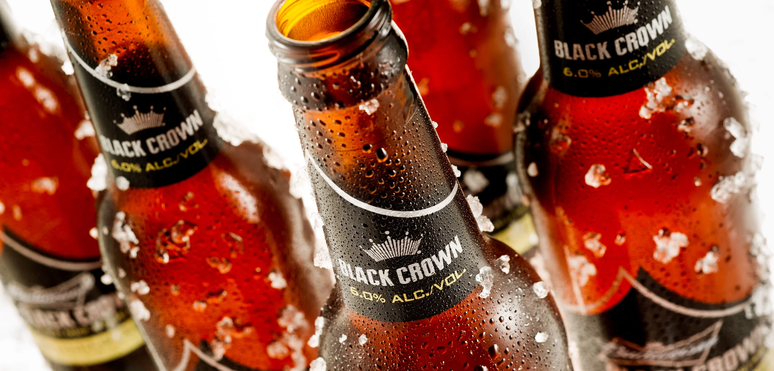 Budweiser_Black_Crown.jpg