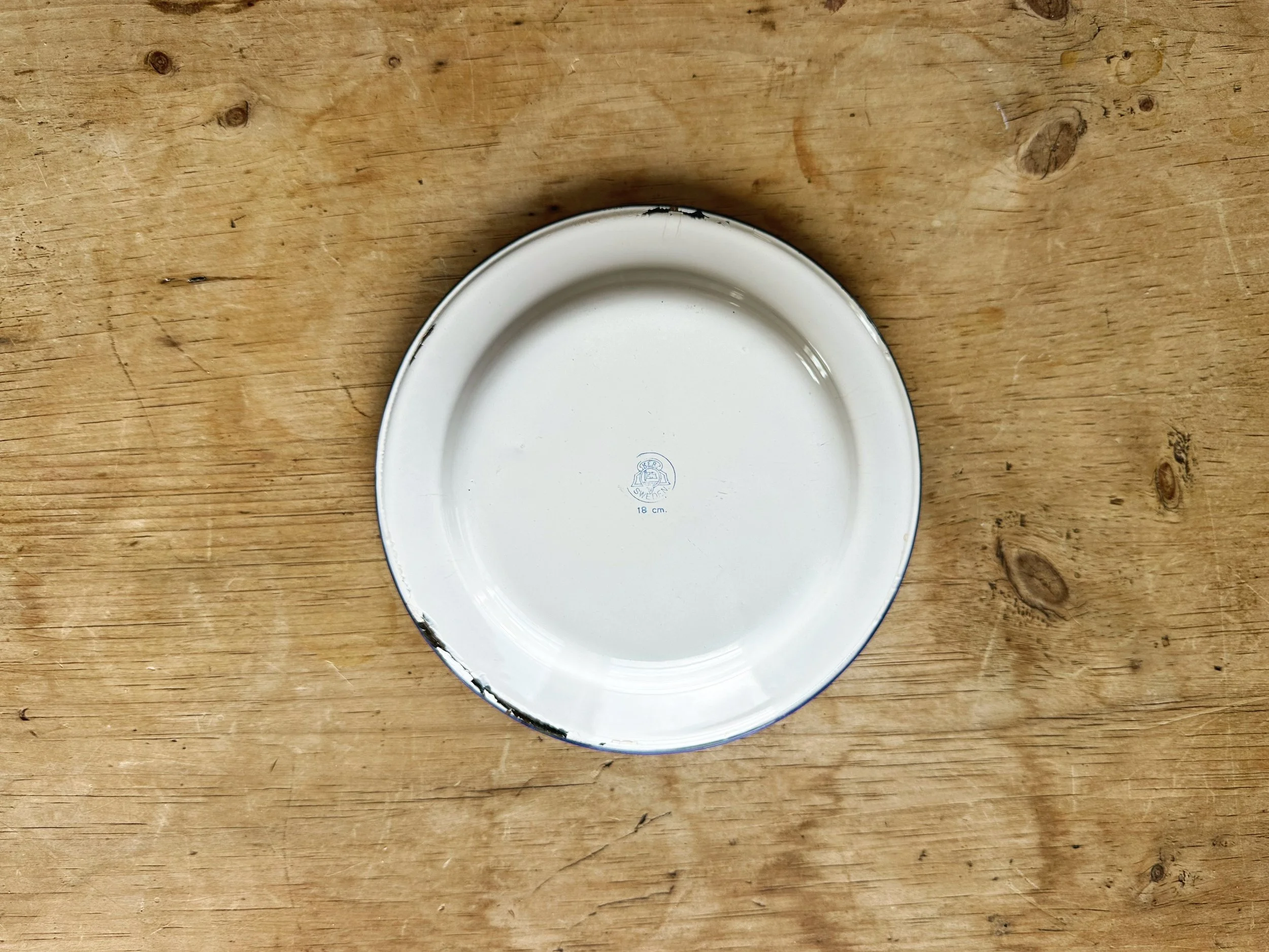 KEP Sweden Enamel Plates back