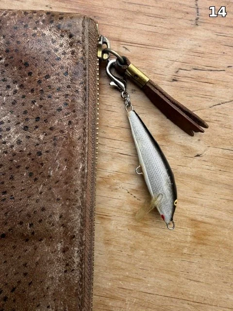 14_perfect-fish-vintage-charm-clutch.jpeg