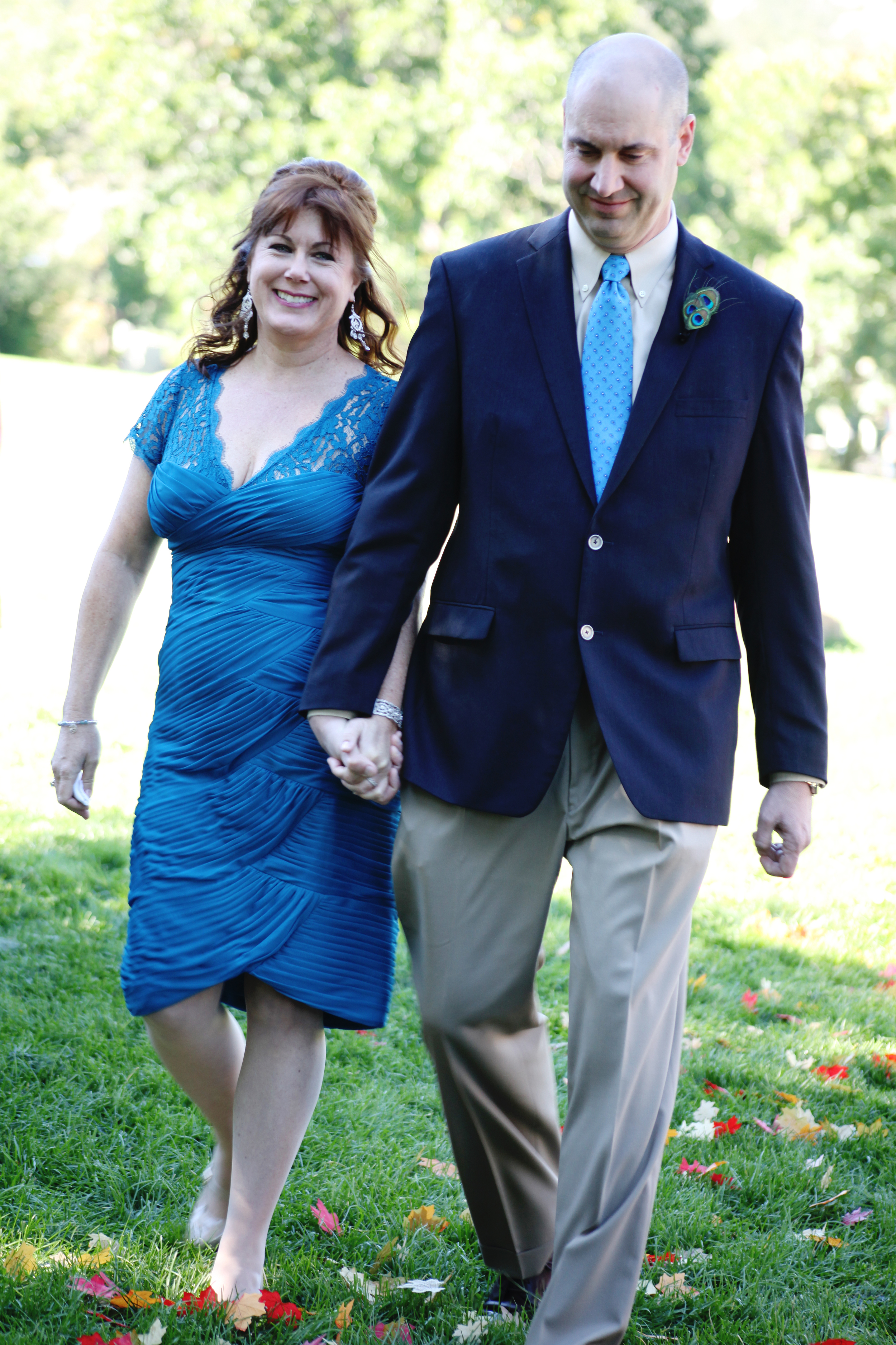 ...then Stephanie & Shaun "walked each other down the aisle", right into the ceremony circle.