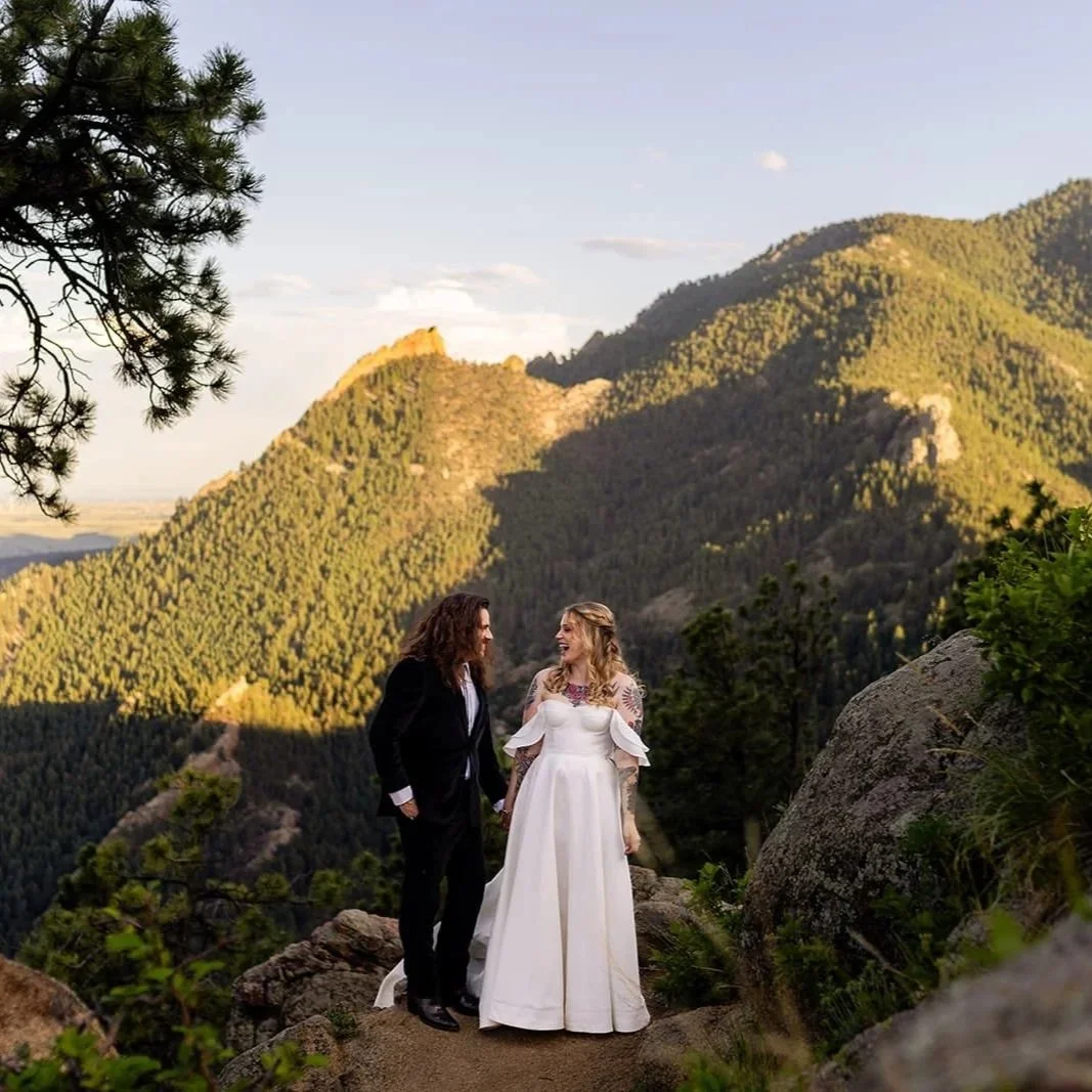 Simple, Heartfelt & Fun: 11 Guests - Summer, Sunset