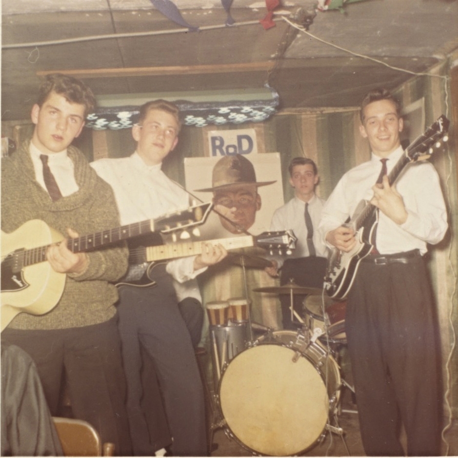 Chicago garage bands often played in their parents basements.