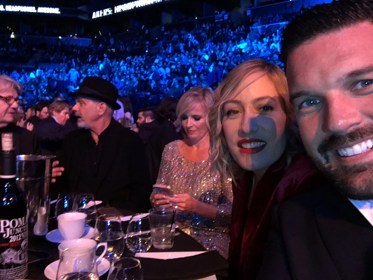 I loved the group at my table. Um, yes! Steve Miller was at my table! What a nice man. Danny and our hot dates also sat with Rob Thomas, Cassandra Berns and her brother.