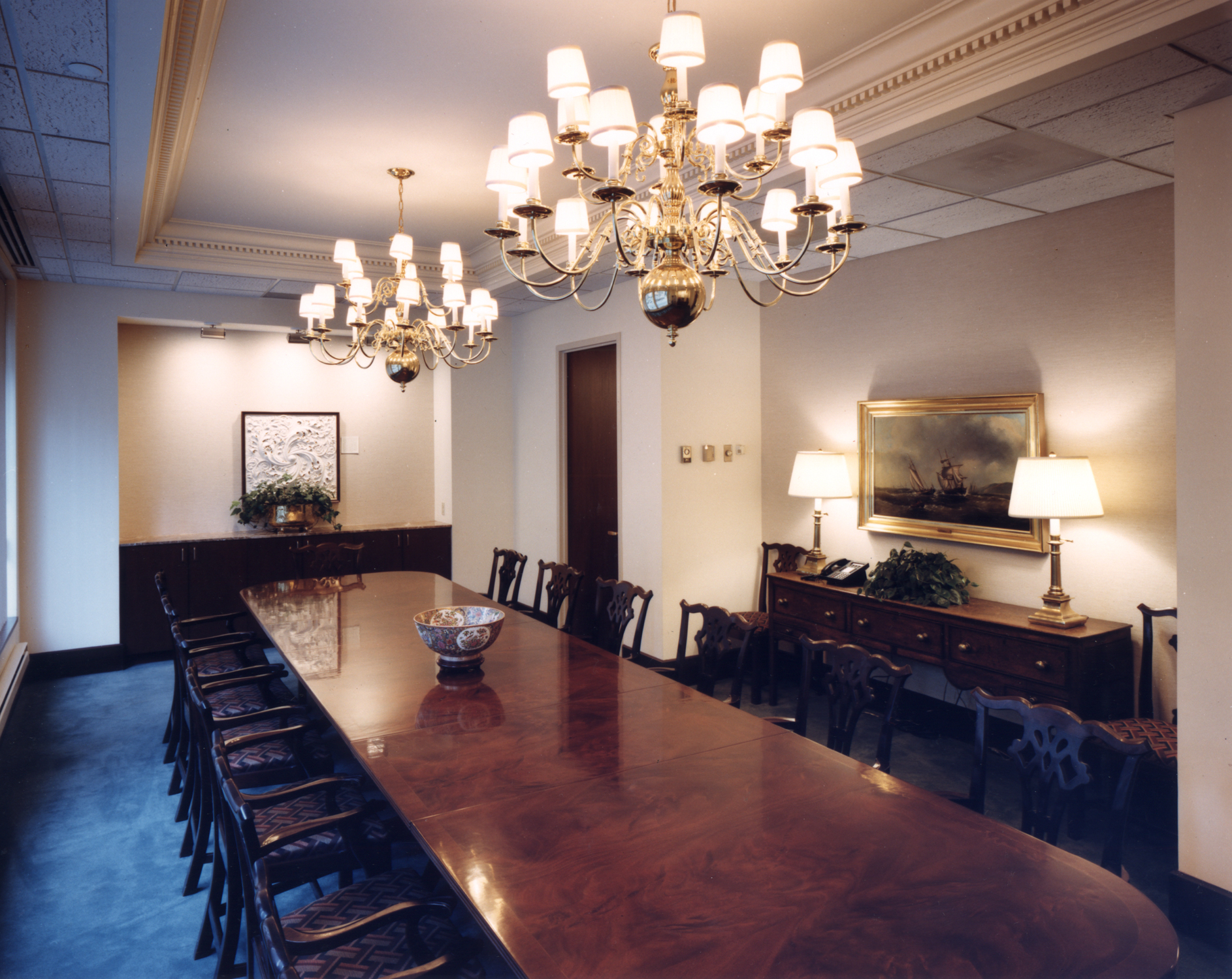 pho-int-conference room-300ppi-6x5.jpg