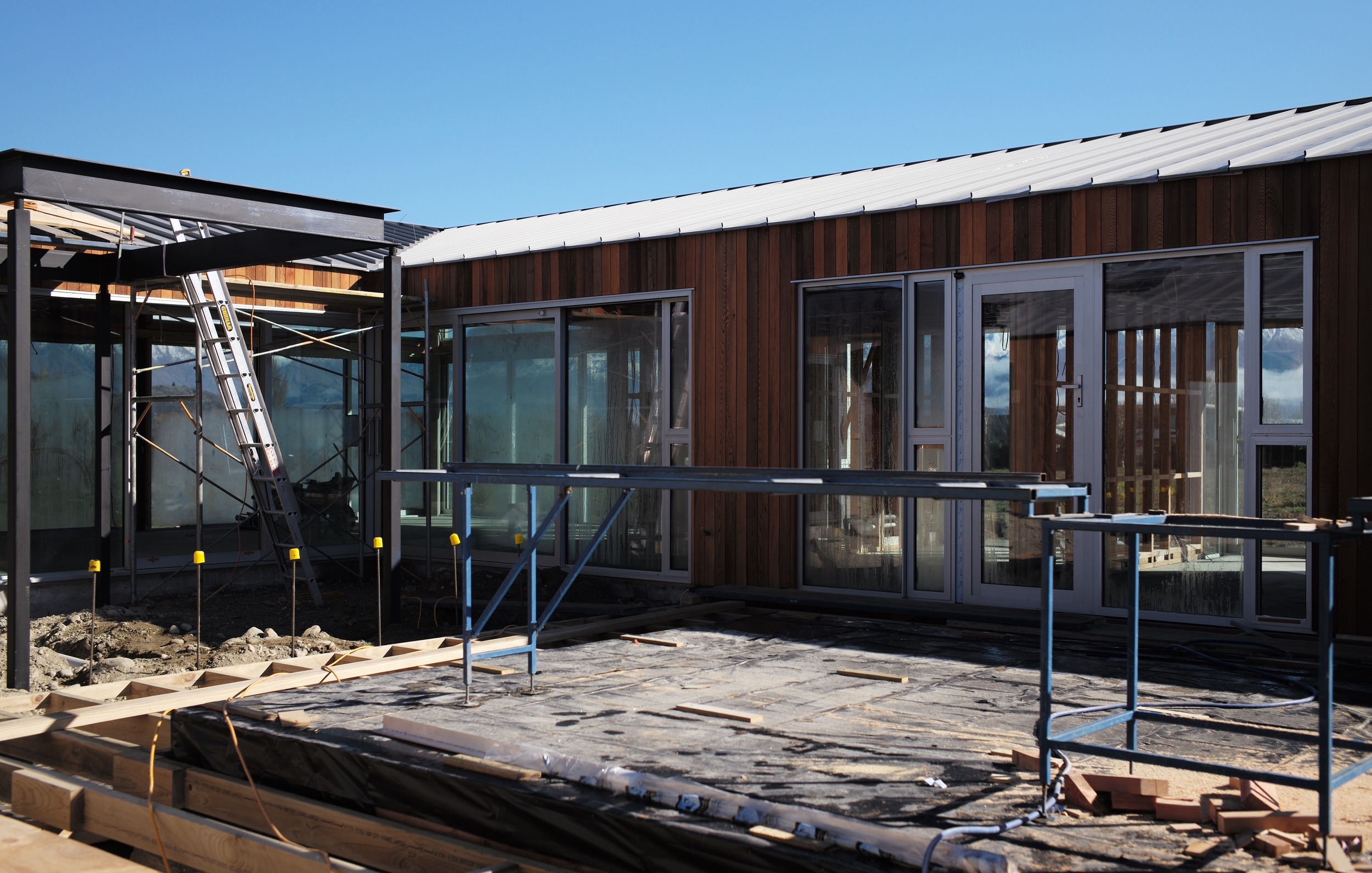 Transparency from courtyard through spaces to landscape beyond.