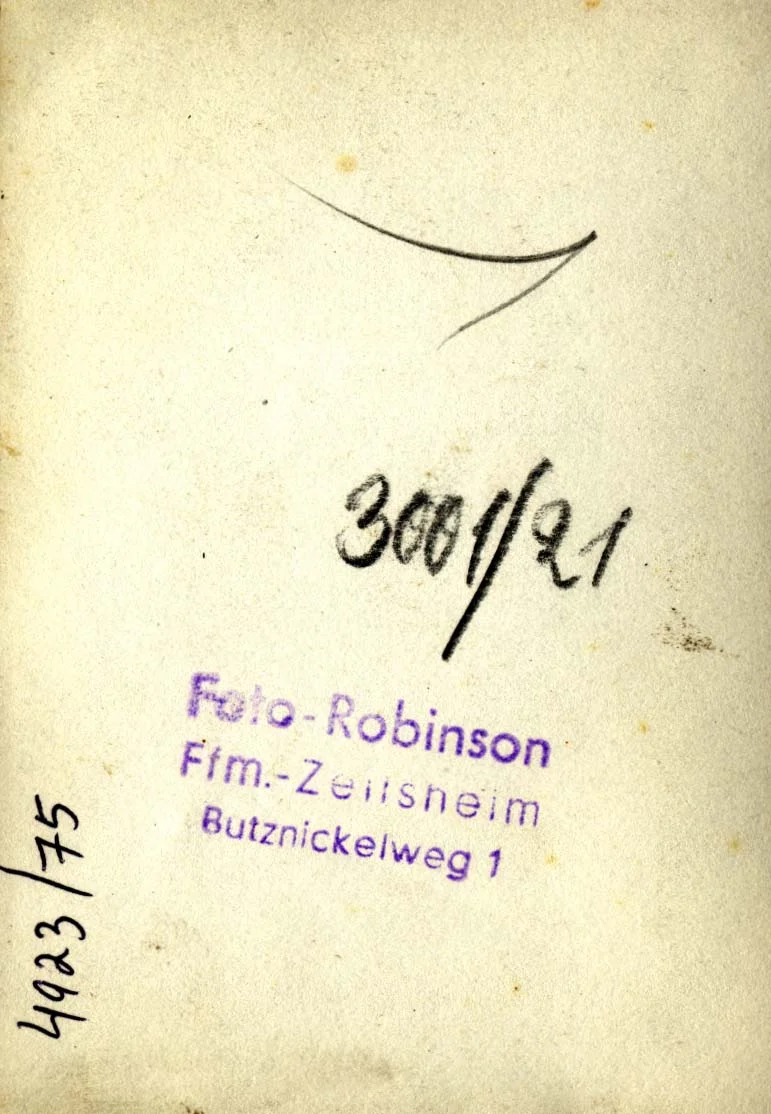 4923_75#.jpg