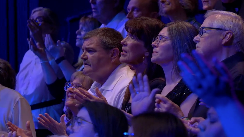 CHOIR WORSHIP.png