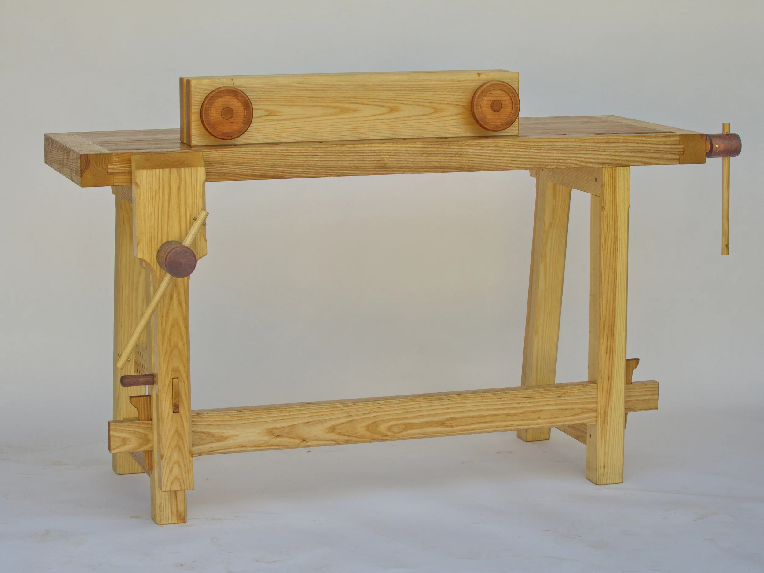 Matthew's Workbench 020.jpg