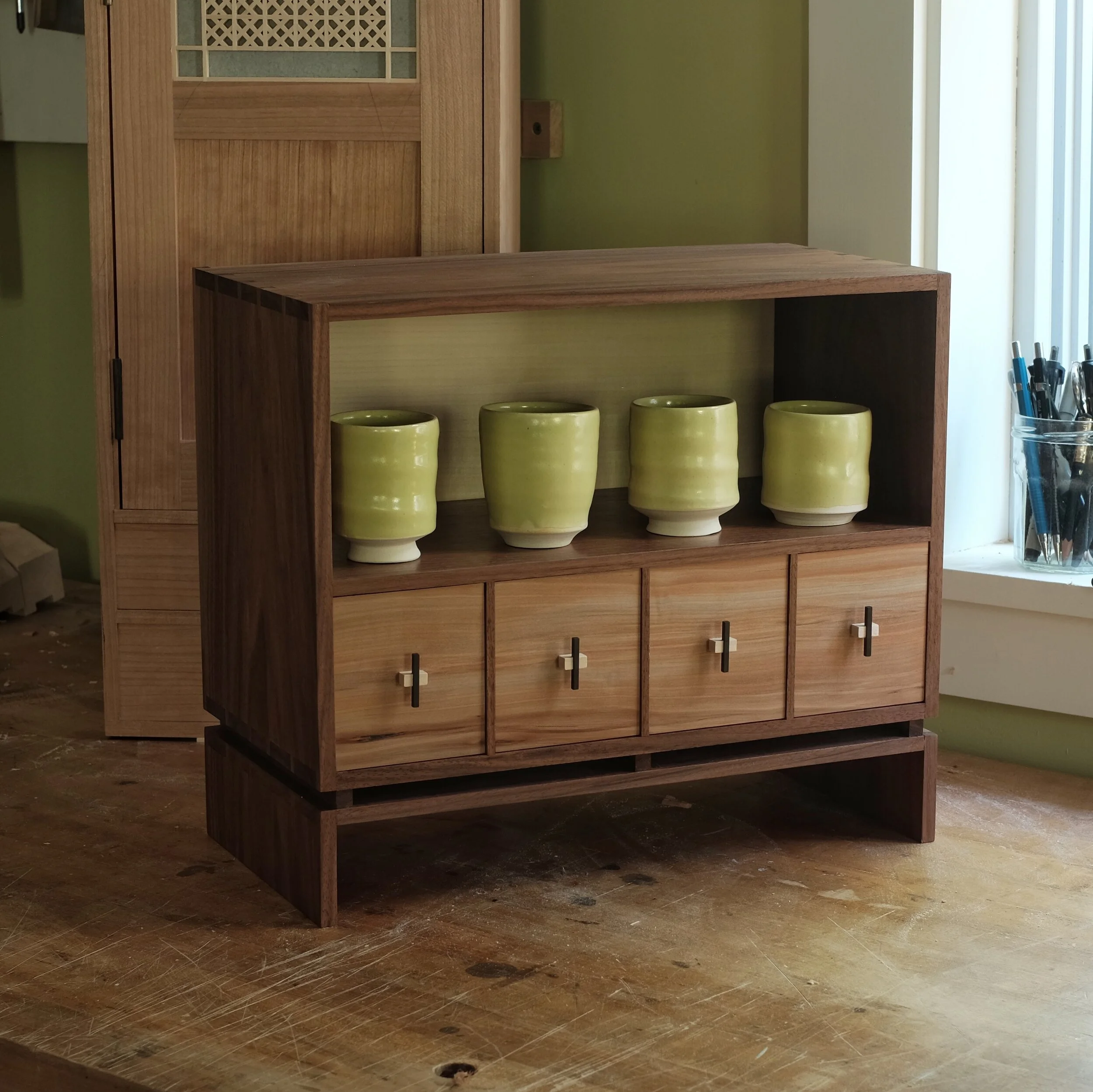 Build a Tea Cabinet