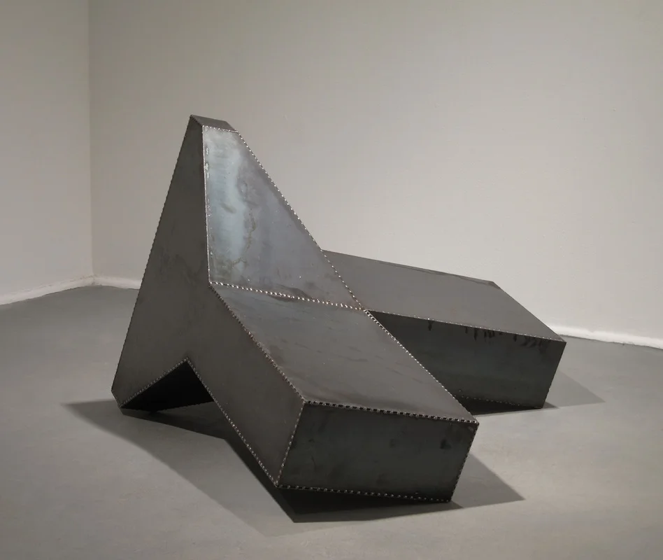 UNTITLED: DOLOSE 2011 STEEL 18"x 36"x 36"