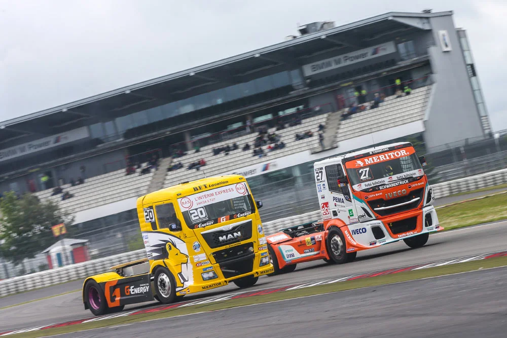 Nürburgring Samstag 1 + 2 Rennen