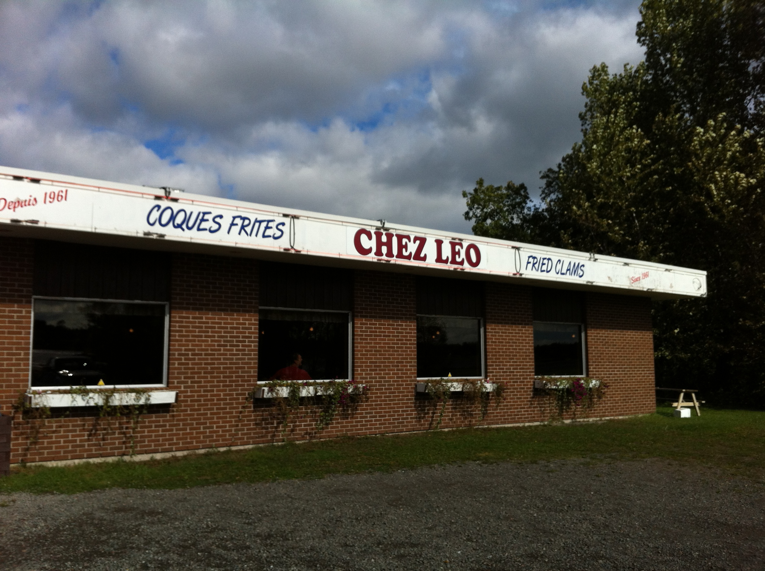Chez Leo's fried clams