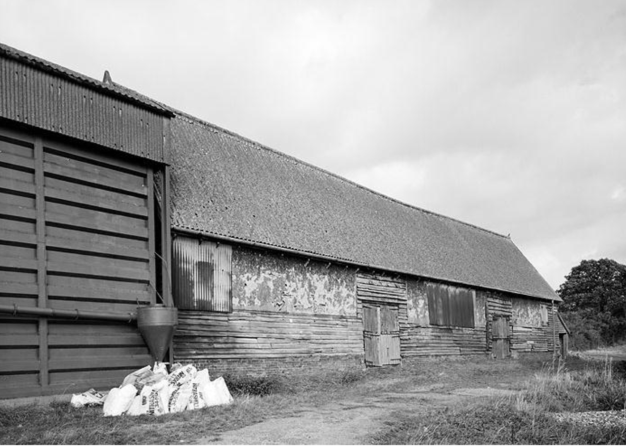 Fig.63 View of south elevation of Barn, 1988 (EH Archive, BB92.29102) 