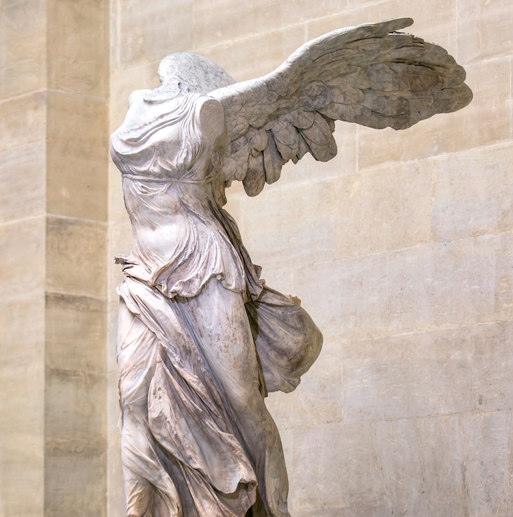 winged-victory-of-samothrace-5.jpg