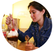 Chrissy_blog_circle.png