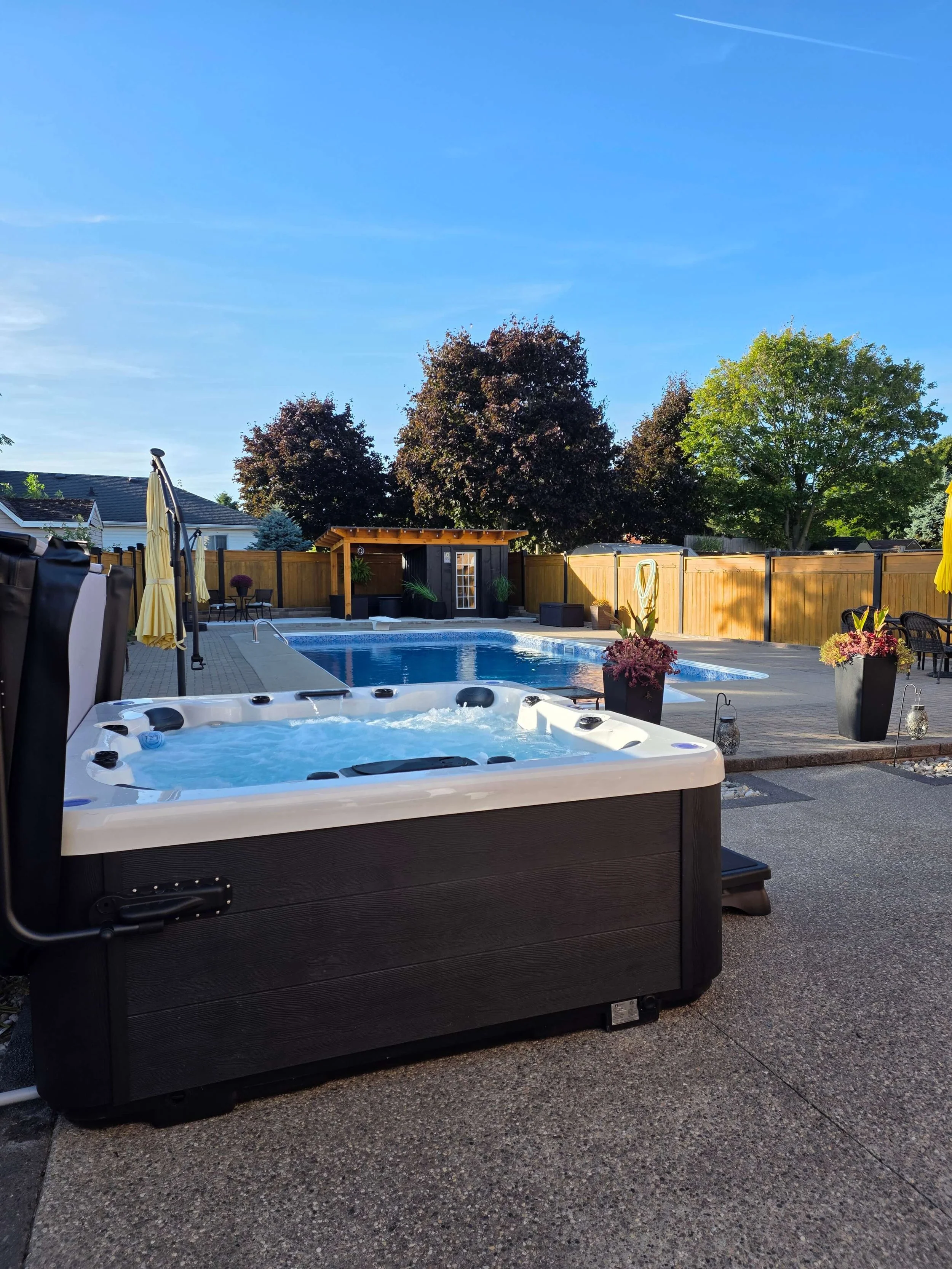 NLPL-hot-tub-000062 (1).jpg