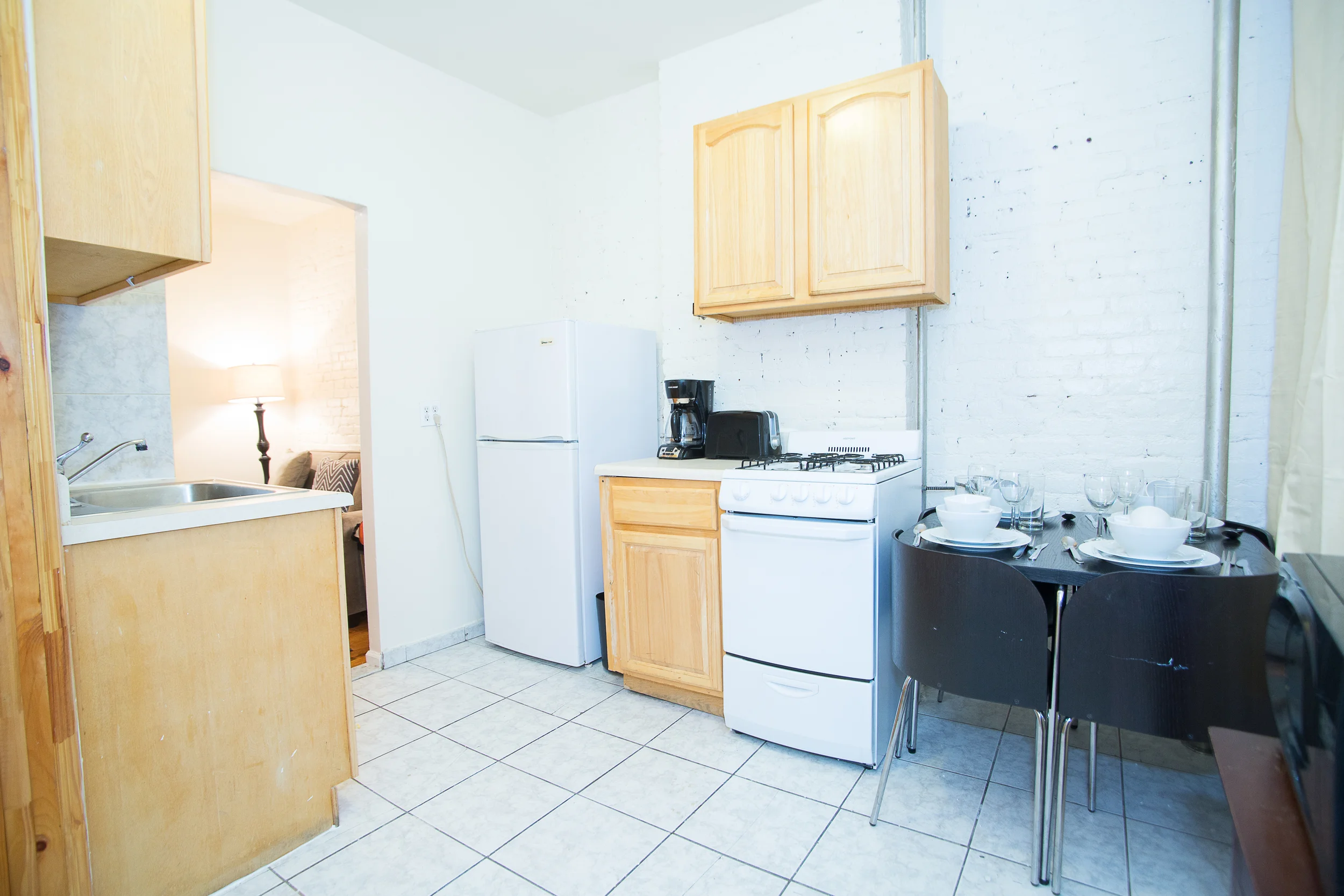Rentfurnishednyc_6-21-15_9thave39thst-1-16.JPG