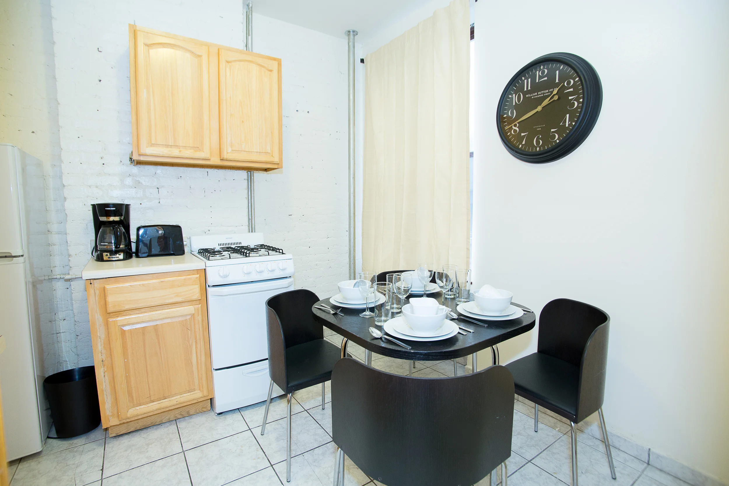 Rentfurnishednyc_6-21-15_9thave39thst-1-22.JPG