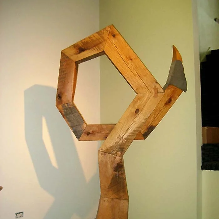 Artist's Stinger.jpg