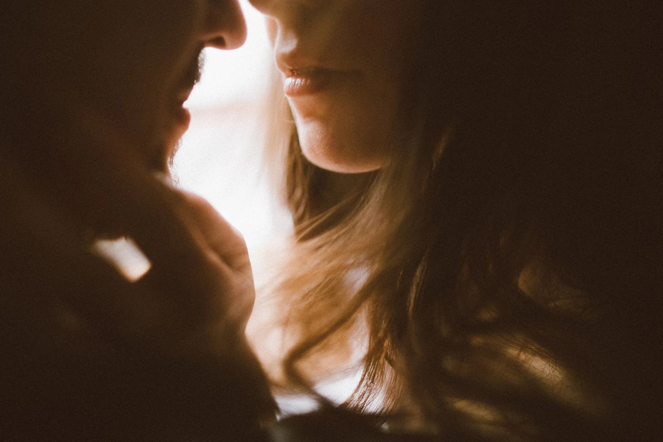 Is Love at First Sight Real? What Psychology Says About Instant Attraction 