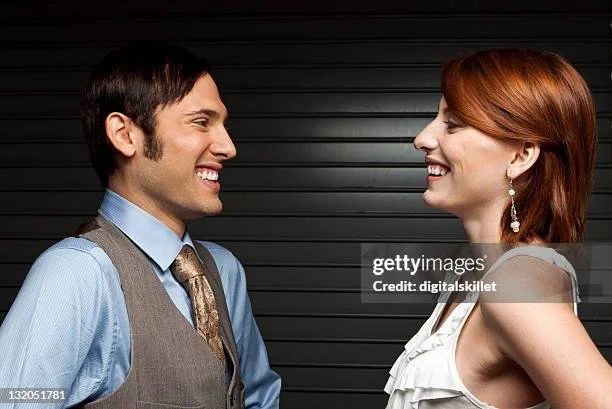 8 Signs He Likes You and Is Genuinely Interested