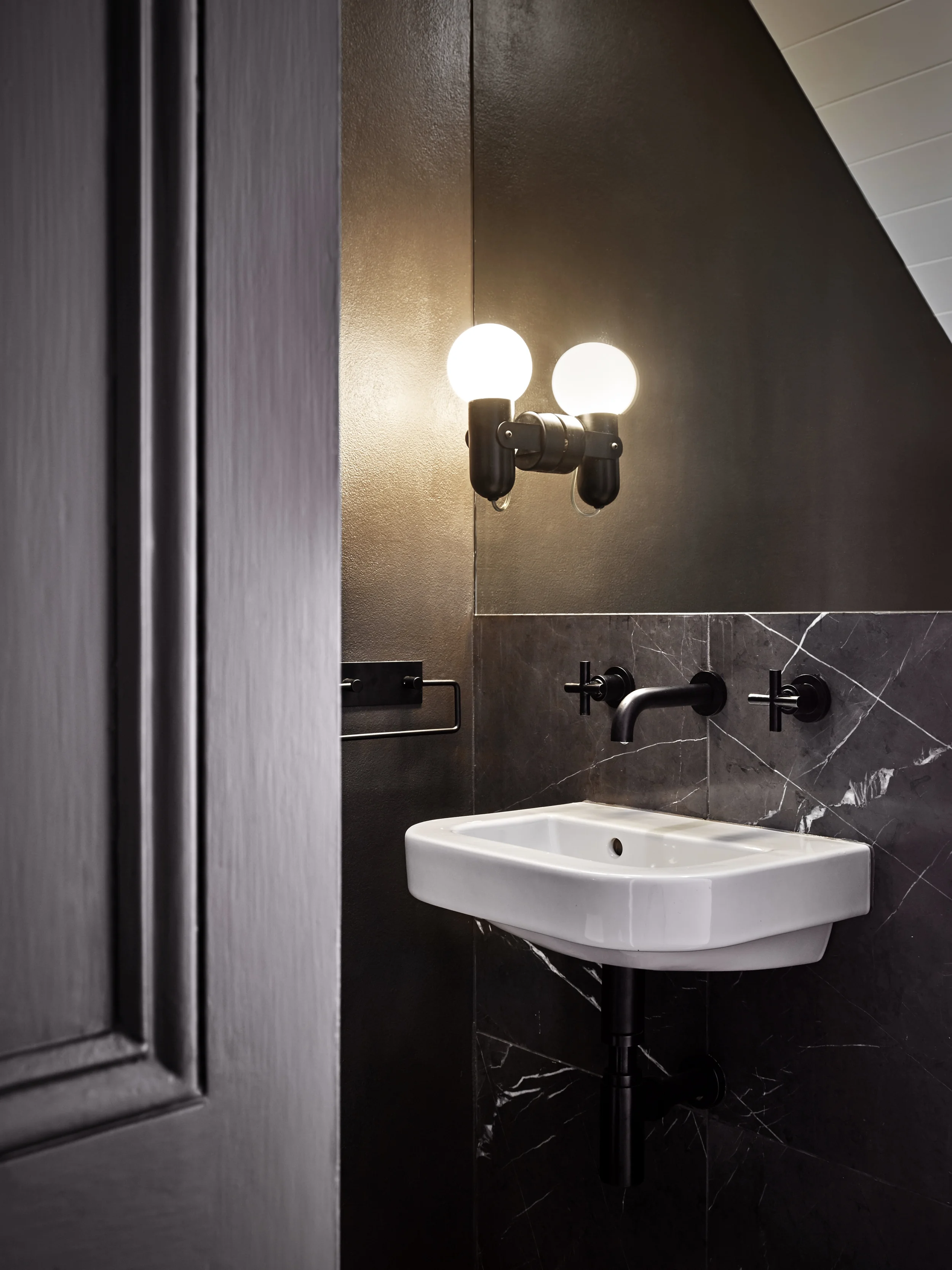BONDI ROAD_powder room.jpg