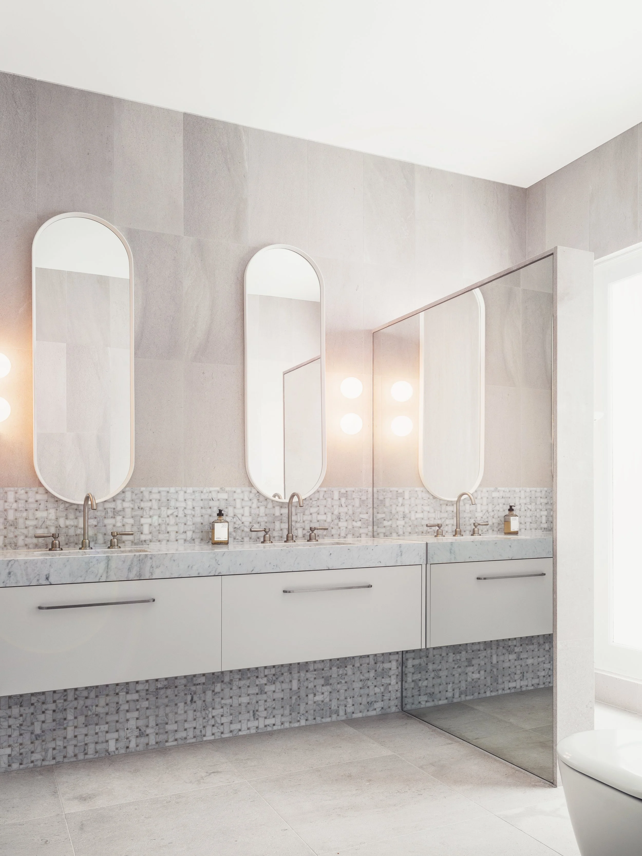 ACD DD 00210 HR.jpeg