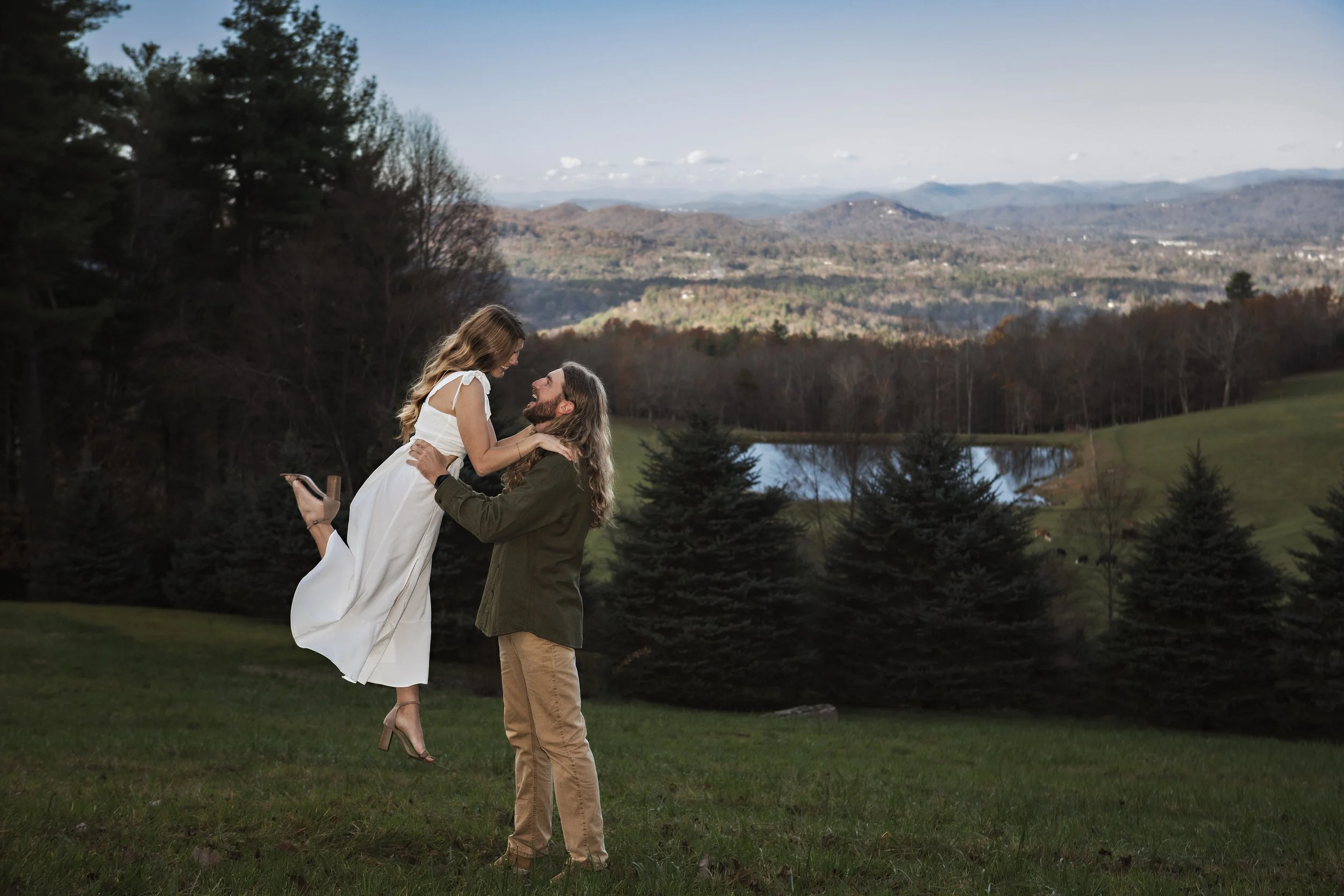 TuckerBrandt_sneakpeek023 web.jpg