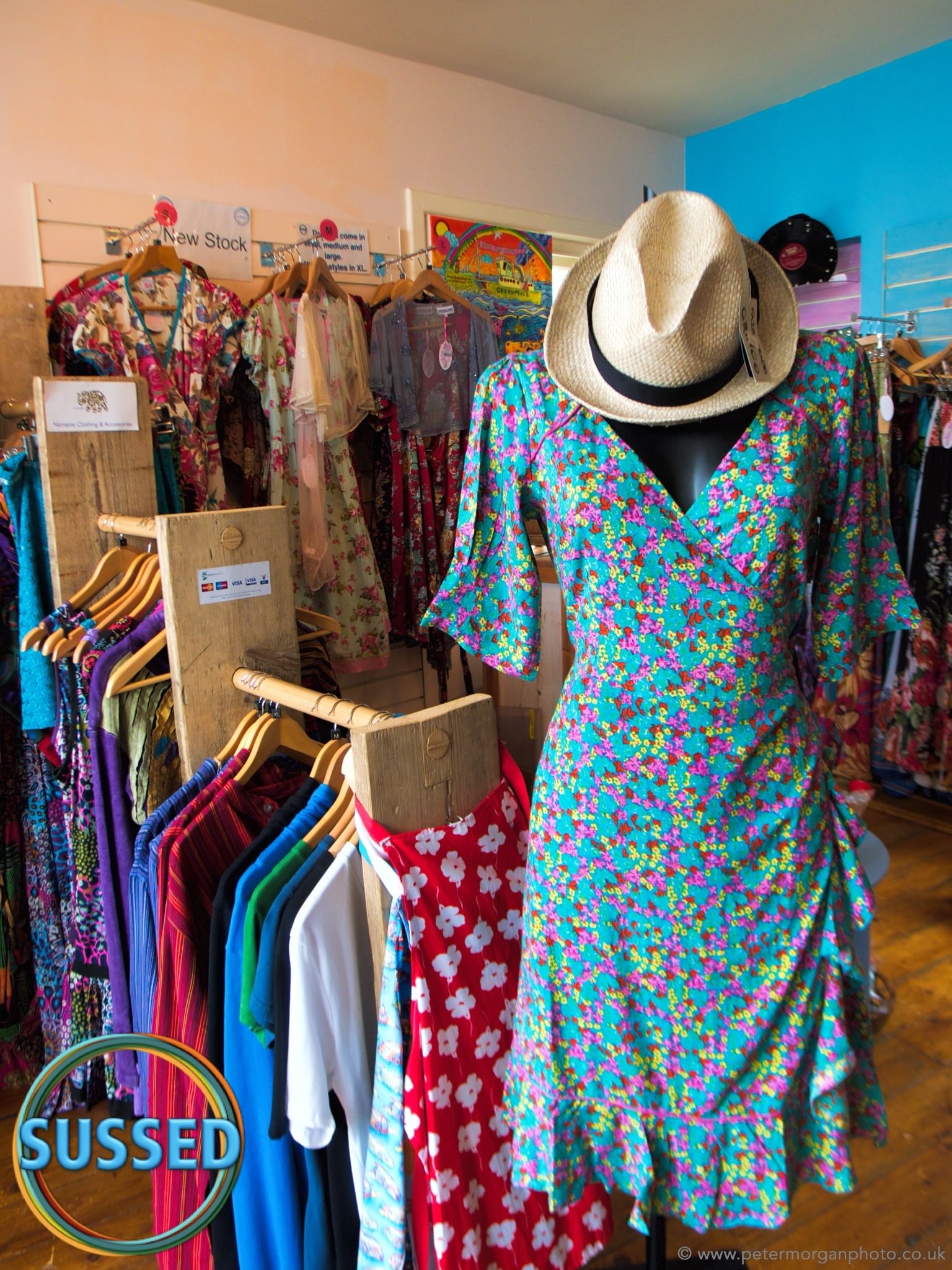 SUSSED June Dresses 20130621_4.jpg