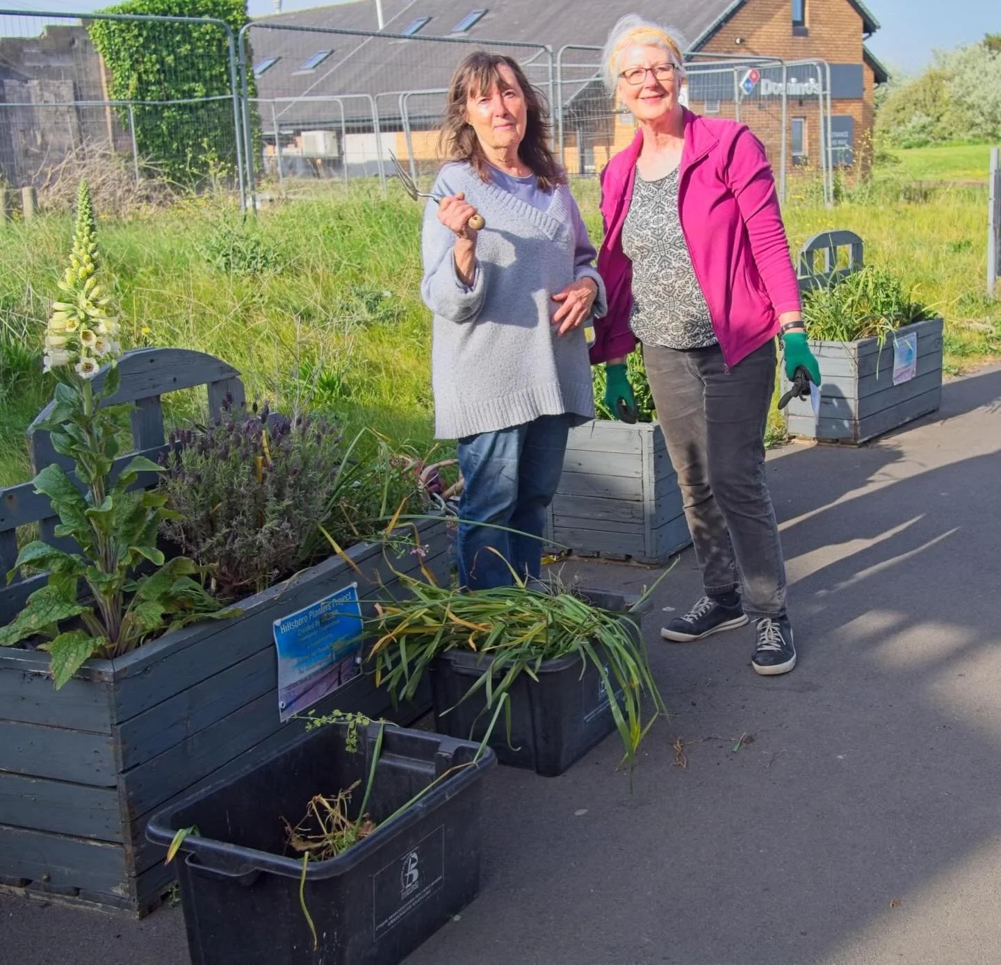Volunteers replanting the Hillsboro planters to give a floral welcome to the town centre this summer. The planters were created and maintained by SUSSED volunteers #porthcawl
