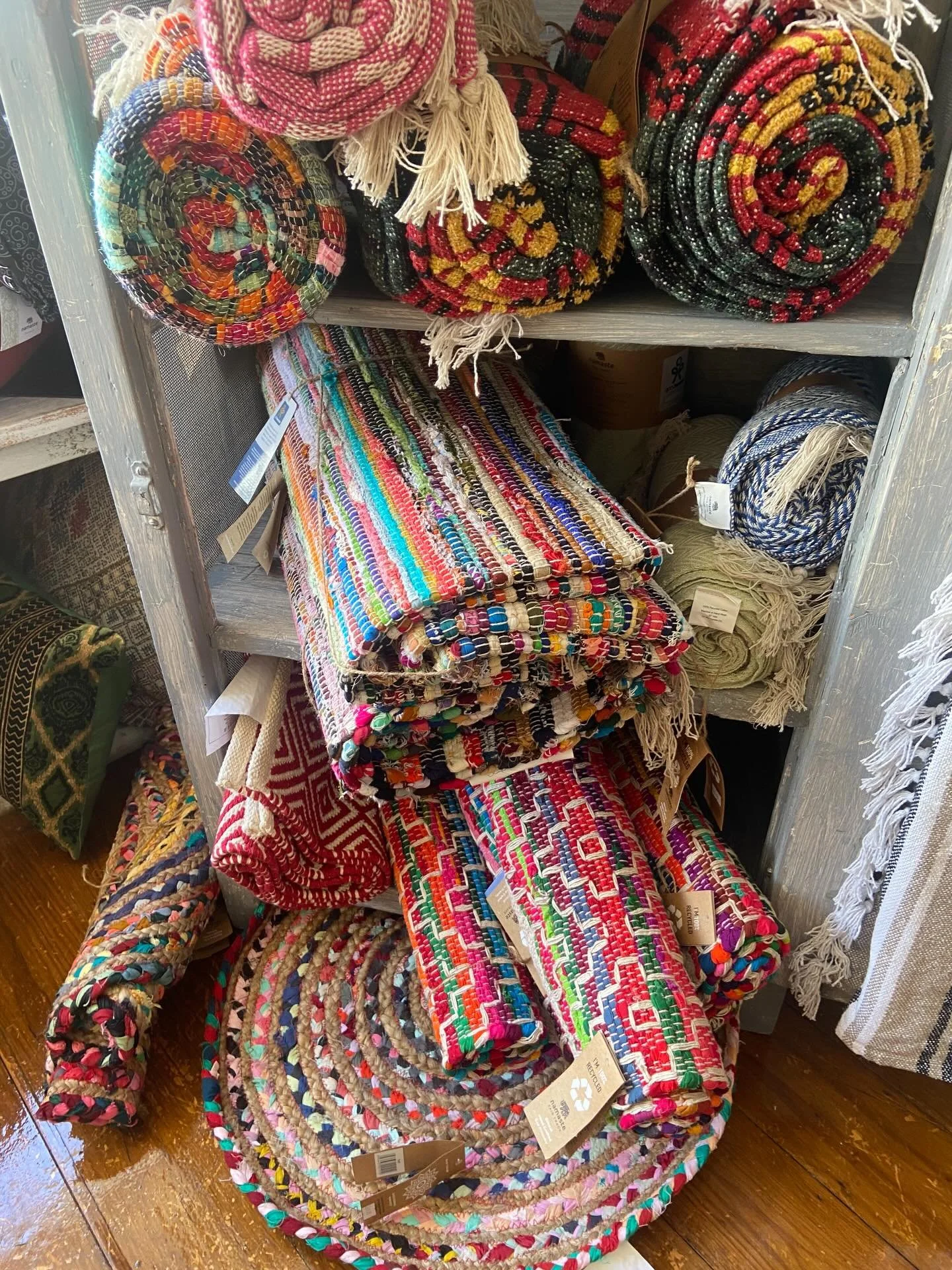 #goodweave rugs #fairtrade hand crafted