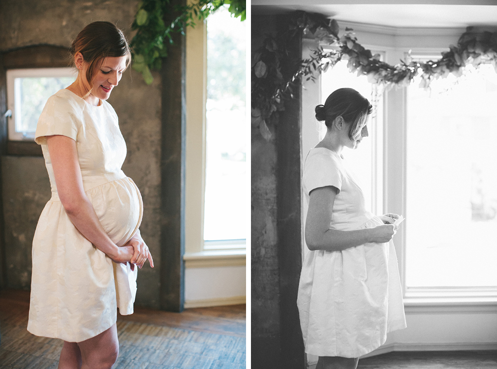 intimate-wedding-photos-Grace-Restaurant-Toronto-pregnantbride020.jpg