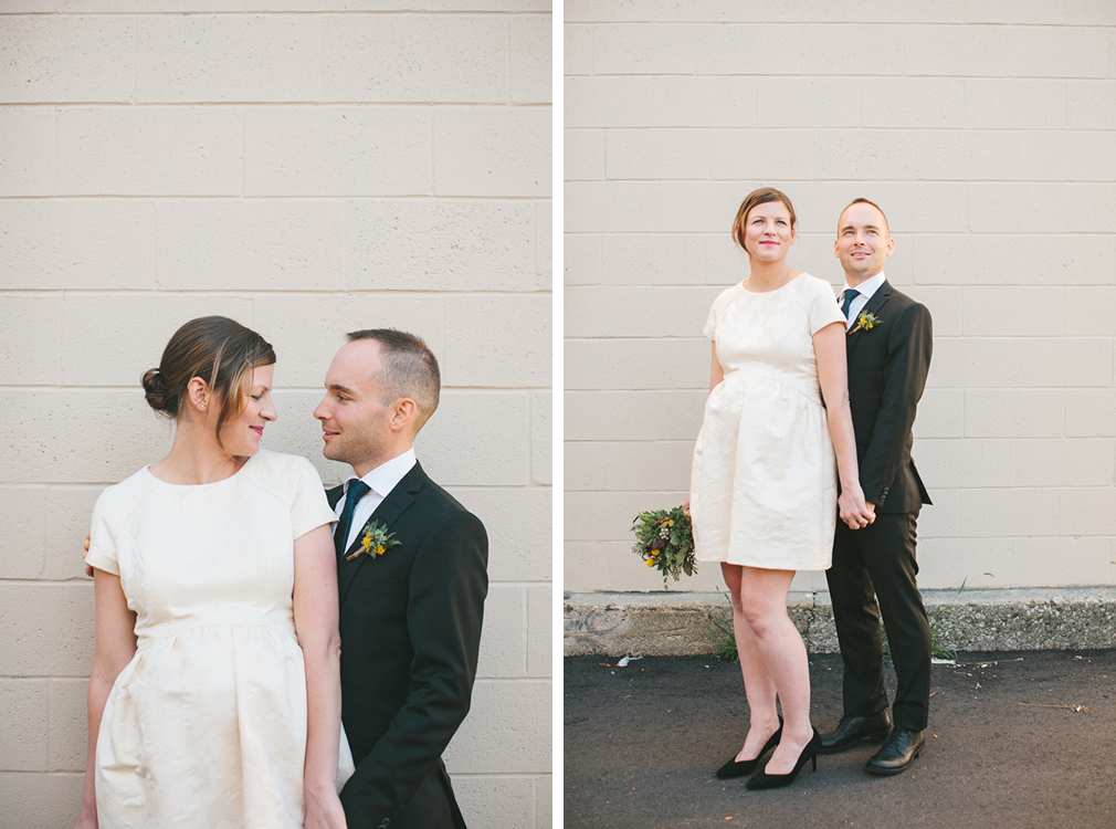 intimate-wedding-photos-Grace-Restaurant-Toronto-pregnantbride055.jpg