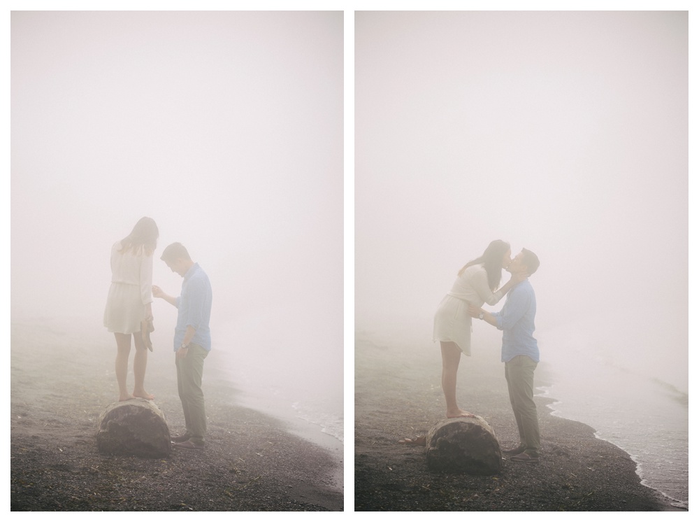 foggy-engagement-photos-Toronto-ScarboroughBluffs-beach-068.JPG