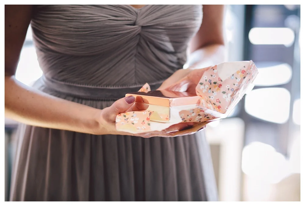 017-unique-wedding-photos-Toronto-Brickworks-gift.JPG