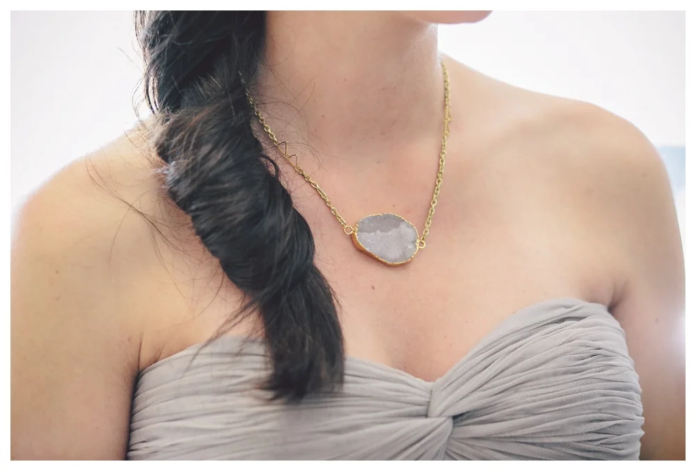 020-unique-wedding-photos-Toronto-Brickworks-necklace.JPG