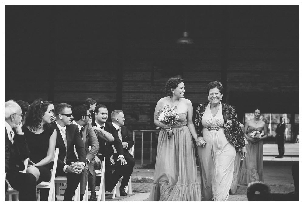 unique-wedding-photos-Toronto-Brickworks-084.JPG