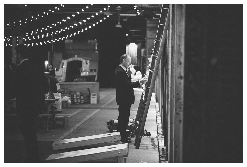 unique-wedding-photos-Toronto-Brickworks-220.JPG