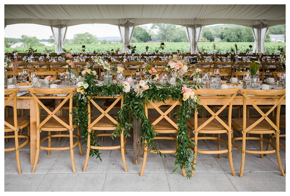 Ravine Winery, romantic, rustic, traditional, outside wedding, Blush and Bowties, Jen Pogue, table settings, centerpieces, flowers,
