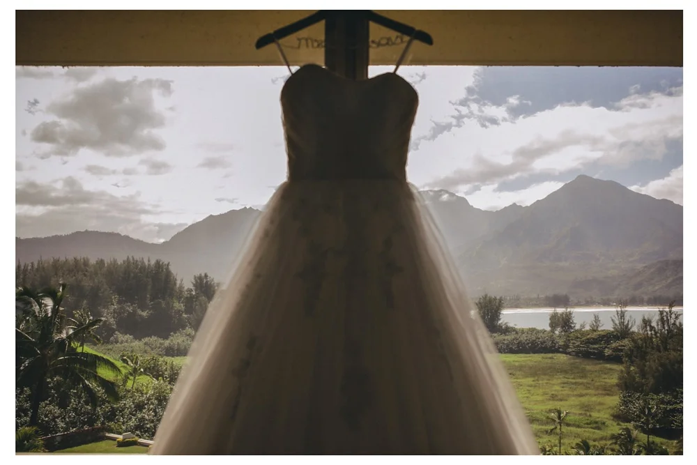 Bridal wedding dress in Hawaii, St. Regis Princeville Kauai