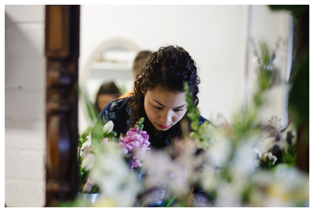 BlushandBloom-flowers-workshop-Toronto-wedding-photographer-florist-film-centrepiece-weddingflowers022.JPG