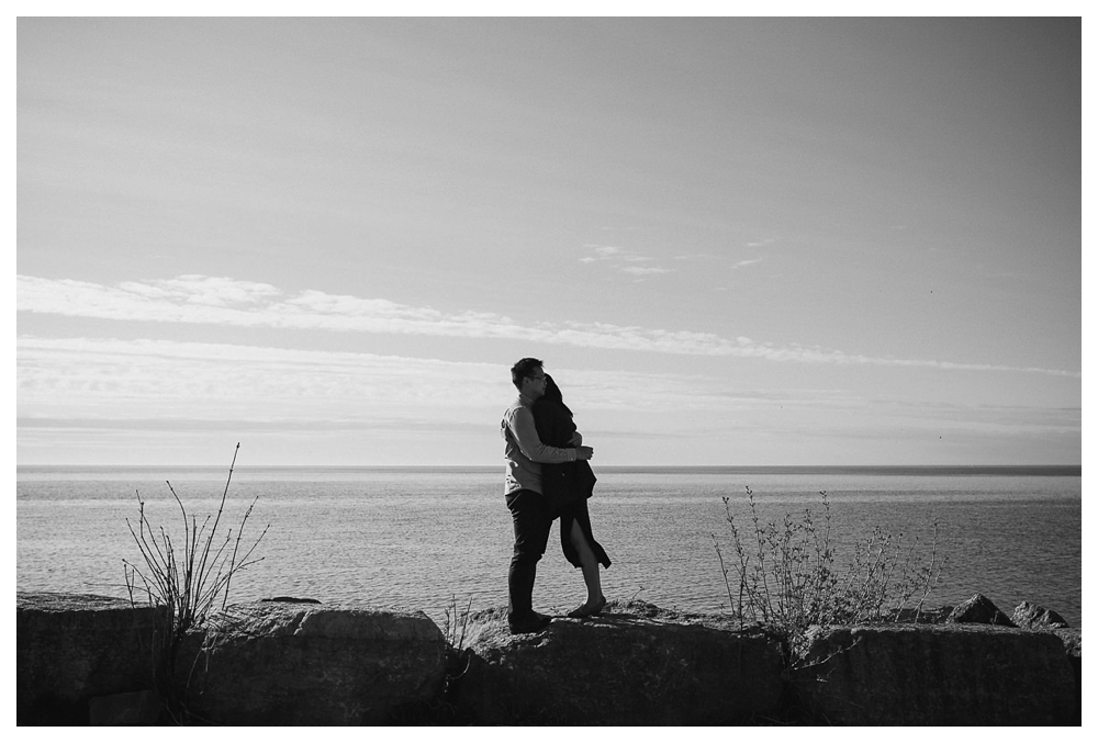 A black and white capture of love by Scarborough Bluffs for a special engagement day. 