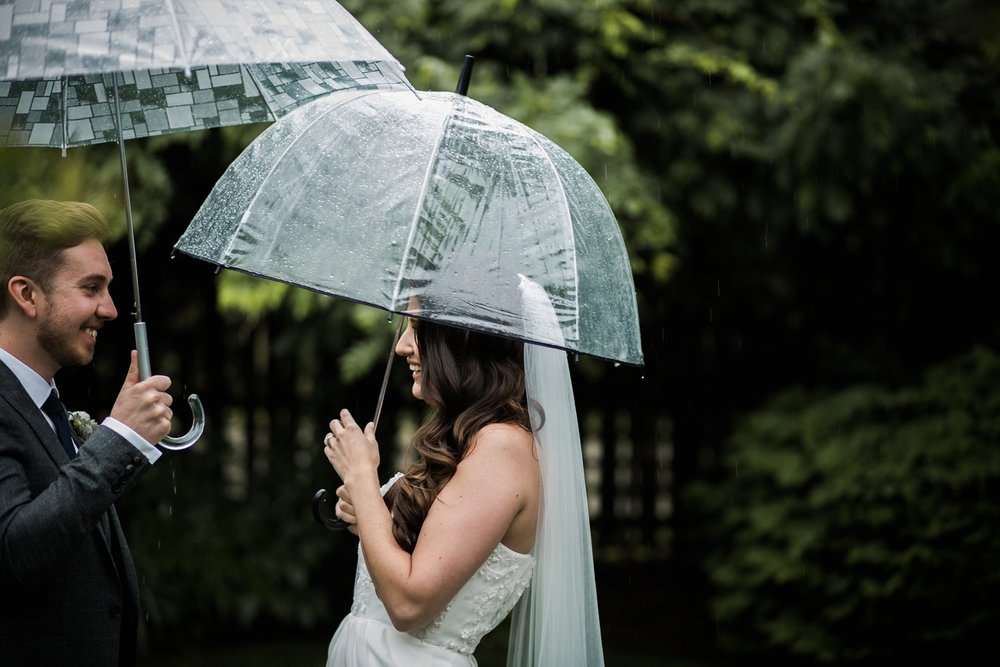 Kurtz-orchard-wedding-photos-danijelaweddings-rainy-romantic017.JPG